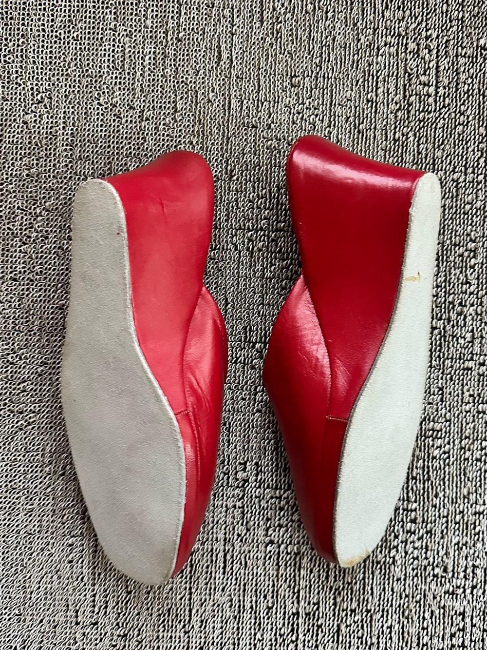 Italian Red Leather slippers - Picture 3 of 5